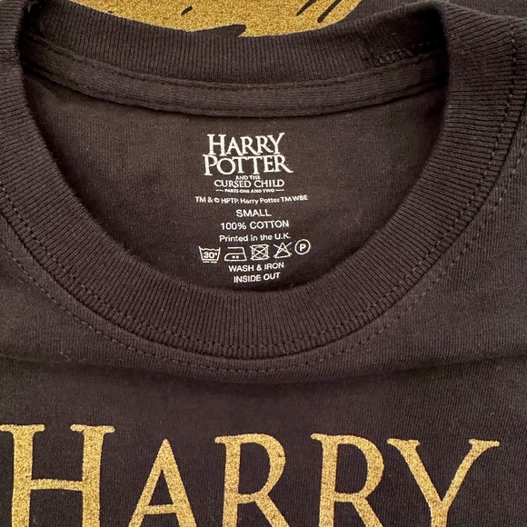 Harry Potter and The Cursed Child Parts One and Two T-Shirt Size Small - Picture 6 of 6